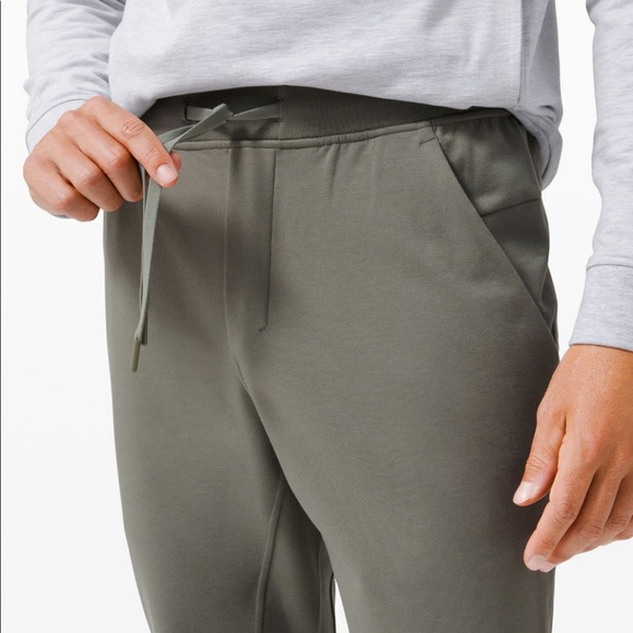 Lululemon City sweat jogger *tall 32” - Picture 4 of 5